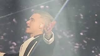 Robbie Williams  - Angels (Live at BST Hyde Park 2024)