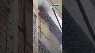 Nữ phóng viên Gen Z trải qua 8 lần trên bàn mổ vẫn đam mê với nghề