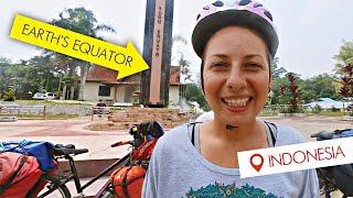 Crossing the Equator with bicycles, or Hello Indonesia! (#40) | Two-wheeled Chronicles