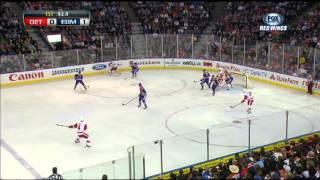 Pavel Datsyuk has Ryan Smyth mystified with the Dangle and Epic Moves