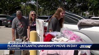 Students move in at Florida Atlantic University