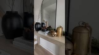 Let’s style my new front door console table for Christmas! Looove how inviting it turned out ️