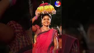 V6 Savithri #jyothakka #folksongs #tfcclive