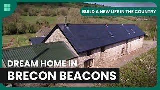 Renovating a Spectacular Barn! - Build A New Life in the Country - S04 EP2 - Real Estate