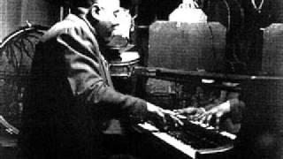 Art Tatum plays Dark Eyes (solo,1940)