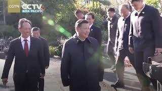 Xi’s Encounter with Tourists in Yunan | 当游客遇见习近平，有这样一段对话