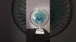 Modern fan VS Vintage fan!