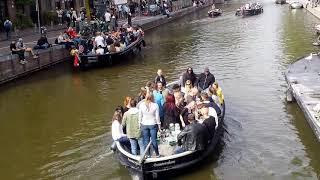 The 'hustle and bustle' of an Amsterdam canal - Netherlands