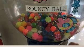 Colorful Matte Bouncy Balls Vending Machine... Fun Time With Toys Wonderland