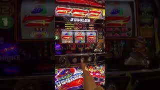 This is very enjoyable to play / #games   #slotmachine   #juggler  #shorts  #mikasuki