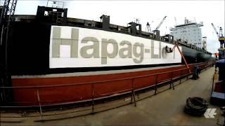 One of our vessels get a new paint job | Hapag-Lloyd