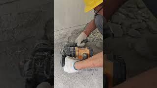 Broken walls – a good tool for the job
