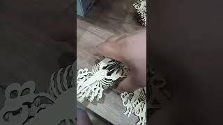 Клею магниты на изделия #лазернаярезка #co2 #сувениры