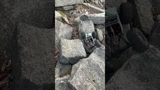 Crawling by the river #rccrawler