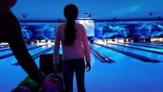 Sunset Station Bowling - Lulu