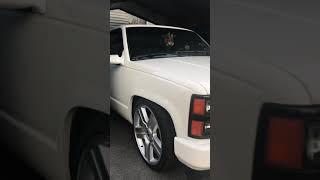 Bagged Chevy Silverado 1988 obs on 22 Texas edition replicas