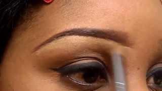 How to shape your eyebrows with concealer