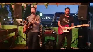 Dylan Pretorius & Friso Woudstra   live @ Molly Malones