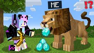 Playing as a HELPFUL Lion in Minecraft!