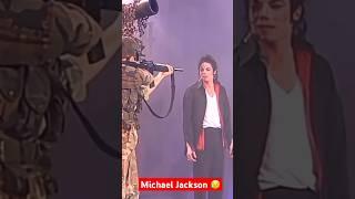 The iconic performance of earth song in munich, it was indeed emotional stage performance #mj