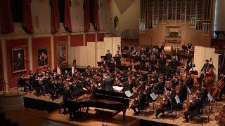 Academy Symphony Orchestra performs Rachmaninov Piano Concerto No 2 conducted by John Wilson