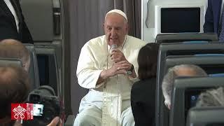 El Papa en la rueda de prensa de regreso a Roma: “Quisiera ir a Argentina pero aún no está decidido"