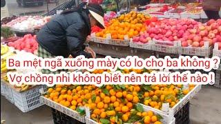 407.Nấu nồi lẩu bò viên ăn ngày trời lạnh / có lúc cũng buồn vì nghe được những lời nói của ba .