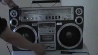 Toshiba Bombeat 40 RT-S913.wmv