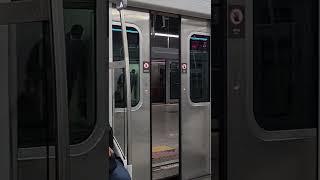 #korea  #seoul #metro line 1 #train doors closing