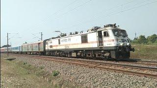 Tatanagar - Ara Express With BNDM WAP7 [ 30454 ]