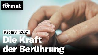 Die Kraft der Berührung – eine Gesellschaft auf Entzug (2021)