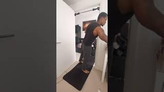 East London personal trainer - 30 minutes at home workout/back and abs