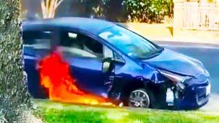 Idiots In Cars Compilation #035