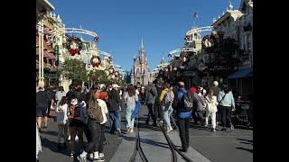 Live Video - Christmastime at the Magic