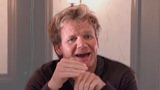 Gordon Ramsay doesn't like his frozen crab cakes
