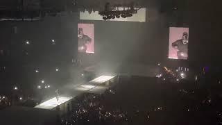 Kendrick Lamar live Backseat Freestyle, crowd goes crazy