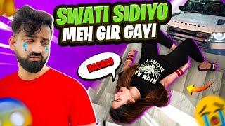 SWATI SIDIYO MEH GIR GAYI || MAZAK BHAARI PADH GYA  || RajatSwatiVlogs