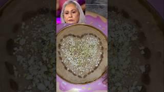   Big Bee birthday celebration  Amitabh Bachchan Family Tradition Milk Cake ||  #bigbee #birthday