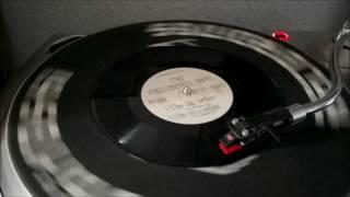 Vinyl versus Cassette Master
