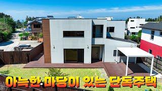 원목감성으로 편안함을 주는 제주도 전원주택입니다.