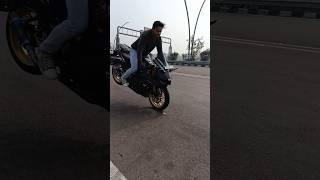 R15 Stoppie 🫣 #stoppie #stunts #shortsfeedviral #lkoridder32