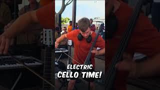  Audience Mesmerised! Street Performer Creates Song On The Spot!  #shorts #streetperformer #music