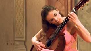 Ana Vidovic plays El Vito by José de Azpiazu  on a classical guitar – guitare classique - クラシックギター