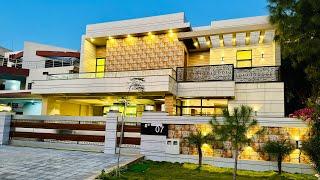 Luxury house for sale in DHA 1 Islamabad