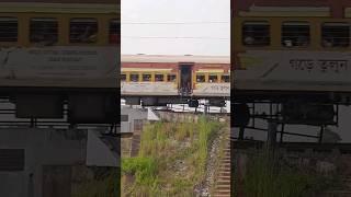 Beautiful Antyodaya Express skip at Khirai #shorts #youtubeshorts