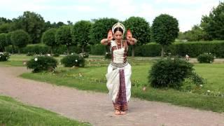 Александра Атаханова Одисси танец Мокша. Odissi dance performance Moksha by Alexandra Atakhanova