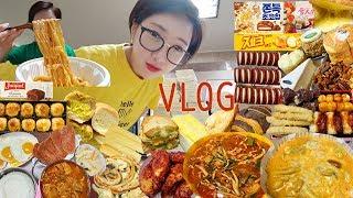 SUB)먹방)매콤까르보나라떡볶이 대창전골 김치찌개+스팸 스타벅스털기 코롬방제과 홍루이젠 몽블랑 무침만두 뿌리고치킨 오레오 소곱창 집밥 맘모스빵 빵파티 오떡후 VLOG MUKBANG