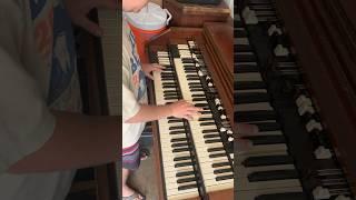 Testing a Hammond RT3 “Green Onions”