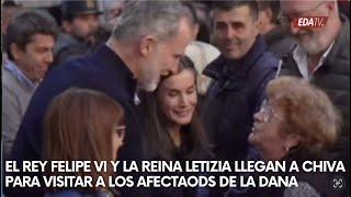 El Rey Felipe VI y la Reina Letizia llegan a Chiva para visitar a los AFECTAODS de la DANA