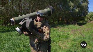 US Javelin anti-tank missile, a cherished weapon among Ukrainian soldiers | VOANews